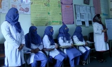 د ملګرو ملتونو کارپوهان: د افغان نجونو پرمخ د روغتیايي انسټيټوټونو تړل کېدل د منلو نه دي