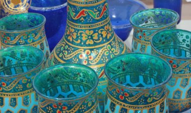 آلبوم شیشهگری؛ هنری در آستانه فراموشی