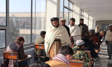 طالبان آزمون کانکور را بدون حضور دختران برگزار میکند
