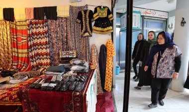 Entrepreneurial Women in Faryab Call for Access to Uzbekistan’s Market
