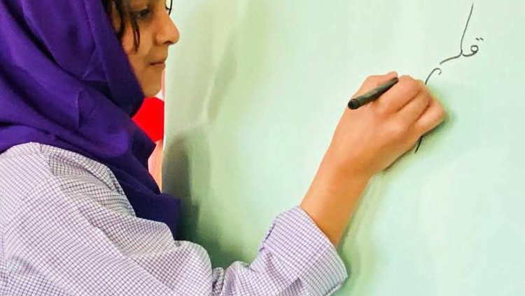 یونیسف: افغانستان کې ۴ میلیونه ماشومان له زده کړو بې برخې دي