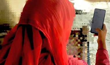 The Taliban Bans Women in Laghman from Using Smartphones