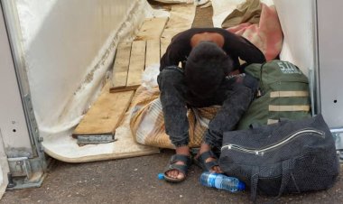 Days of Lead in Sefid Sang: Two Generations, One Camp, One Fate