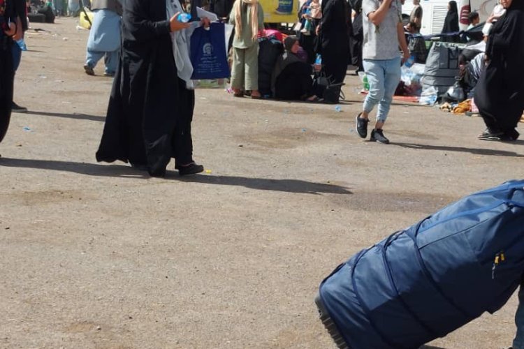 گذرگاه مرزی اسلام‌قلعه؛ ایستگاه موقت مهاجران اخراج‌شده