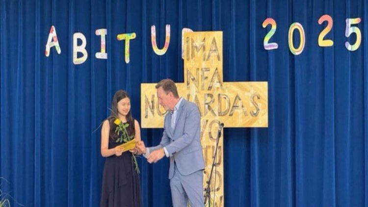 Lina Haider, Afghan girl, Graduates High School at Age 11