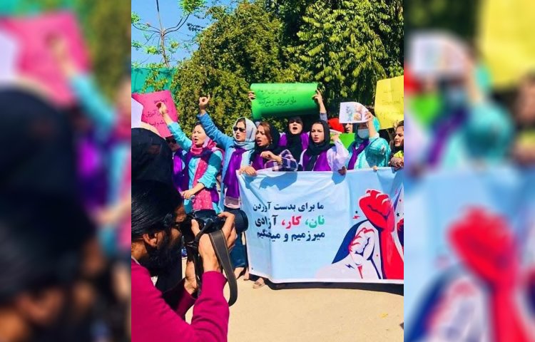 د طالبانو له لوري د ښځو د نیونو څپه؛ په کابل کې ګڼ شمېر نجونې د حجاب د نه رعایت له امله نیول شوي