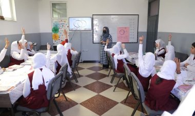 A Human Rights Group Sends 30 Afghan Girls to Canada for Education