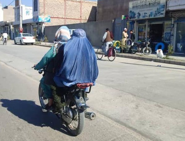 روایت دختران؛ نقشِ پنهانِ زیر برقع