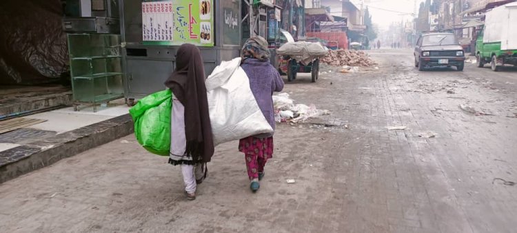 From School to Handcarts: The Story of Child Laborers in Kabul