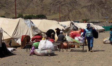 Afghan Returnees from Pakistan Endure Winter Cold Without Shelter