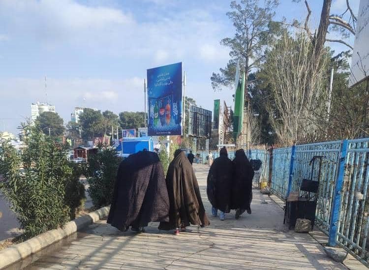 تهدید و محدودیت: زنان هرات و فشار طالبان بر پوشش و رفت‌وآمد