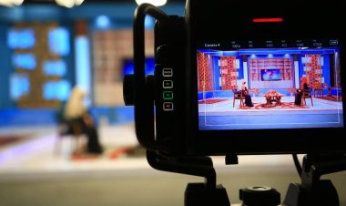 د بیان د ازادۍ مرکز: افغانستان کې ښځینه خبریالانې مخ په ورکېدو دي