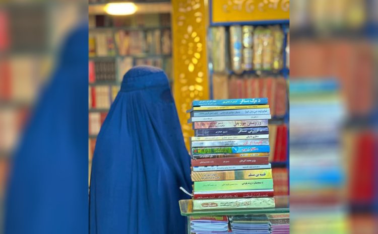 از صنف درسی تا کراچی کتاب؛ روایت یک معلم زن در جلال‌آباد